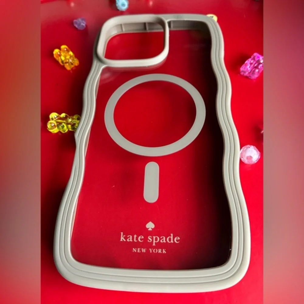 Kate Spade Clear and Beige Phone Case IPhone Pro Max 16. - Picture 1 of 10